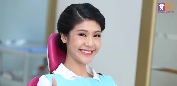 NỤ CƯỜI HOÀN HẢO: VŨ KHÍ THÀNH CÔNG CỦA PHÁI ĐẸP Nữ cơ trưởng Huỳnh Lý Đông Phương luôn tự tin với nụ cười hoàn hảo