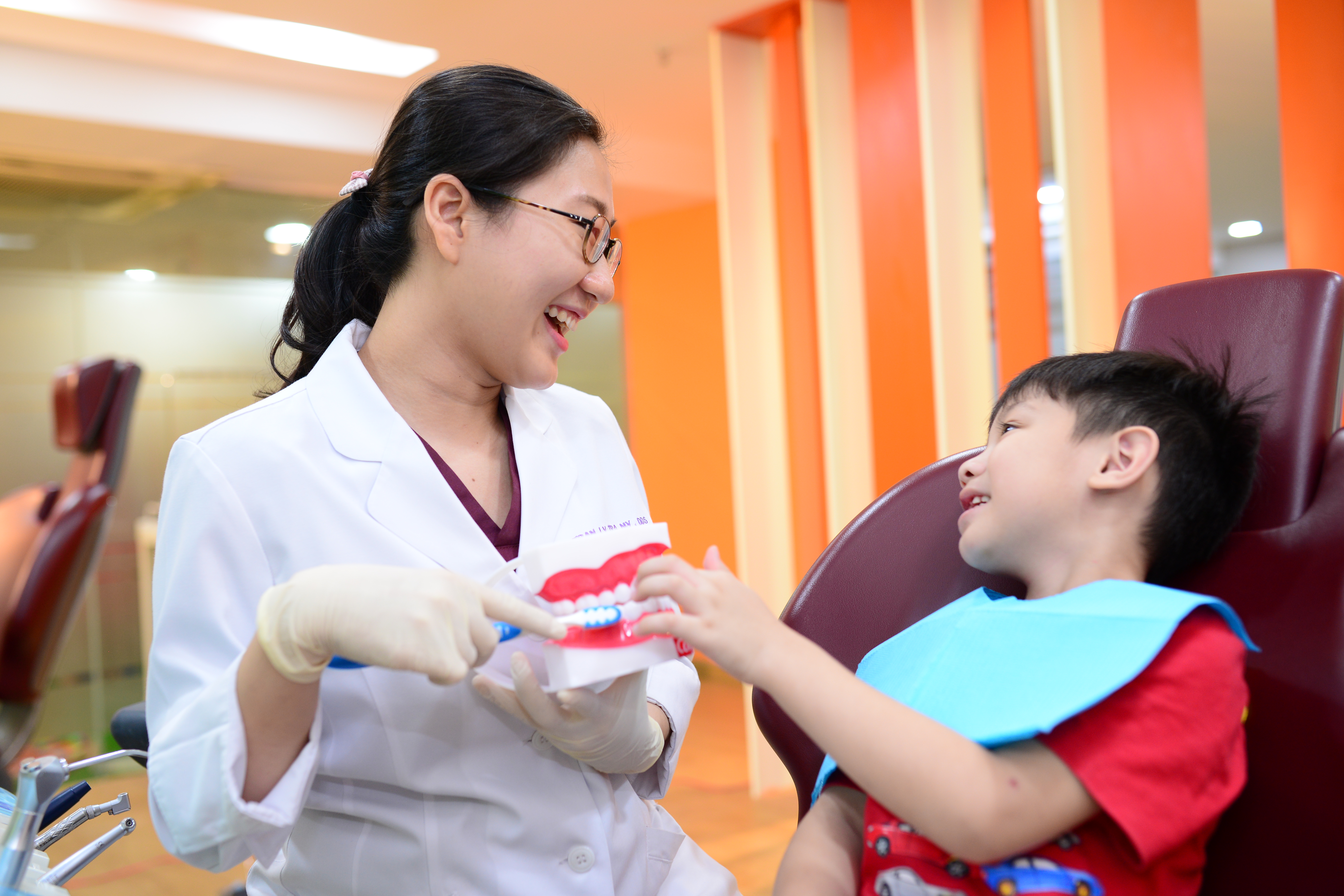 GIỚI THIỆU KHOA RĂNG TRẺ EM – TT NHA KHOA DR HÙNG VÀ CỘNG SỰ QQQ_6278