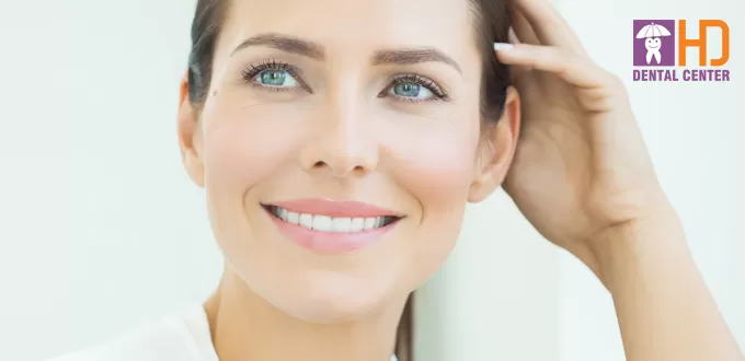 CÓ NÊN LÀM RĂNG SỨ THẨM MỸ? Hàm răng trắng đều thẳng tắp làm nụ cười bạn thêm tỏa sáng đáng ngưỡng mộ.