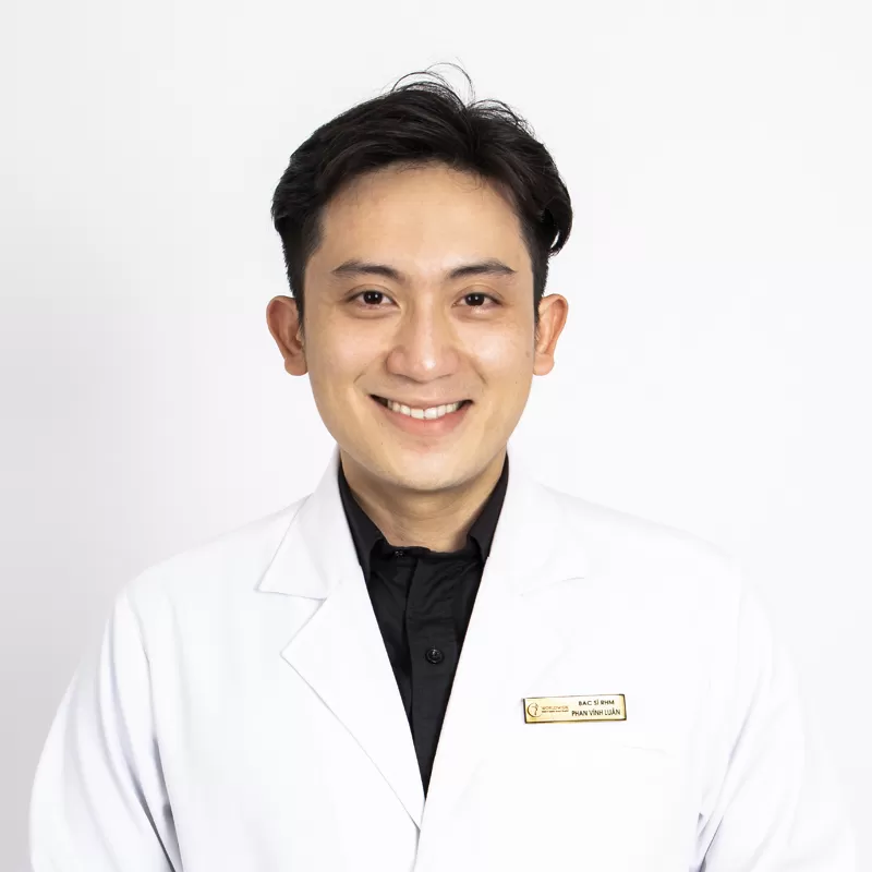 Đội Ngũ Bác Sĩ Đội ngũ bác sĩ