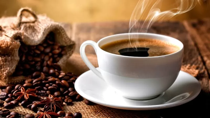 Phương pháp nâng ngực tự nhiên không cần phẫu thuật Uống cà phê là một trong những nguyên nhân khiến vòng 1 khiêm tốn