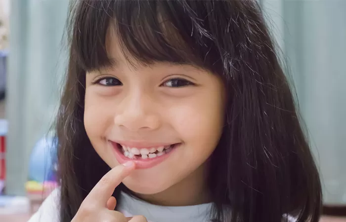 Răng Sữa Có Bao Nhiêu Cái? Trẻ Em Thay Bao Nhiêu Cái Răng? Trẻ mọc răng nào đầu tiên?