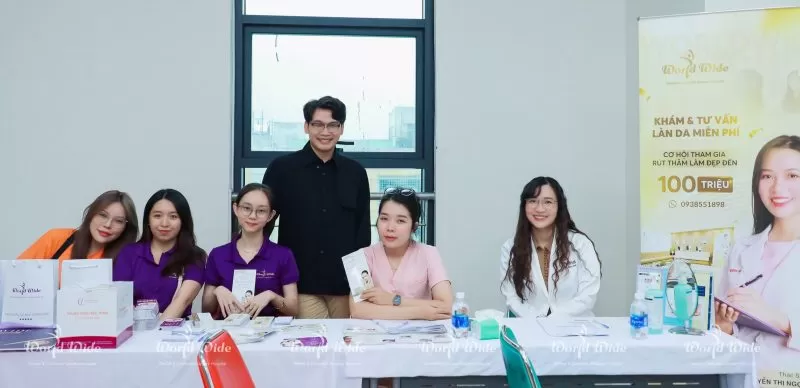 WORLDWIDE ĐỒNG HÀNH CÙNG LÀN DA UEF