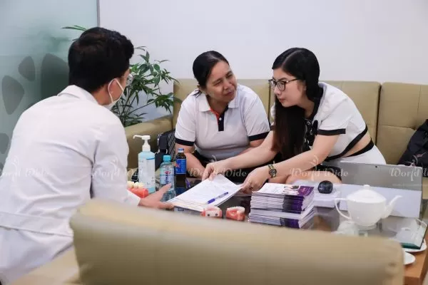Worldwide đồng hành cùng phái đẹp tại Vietcombank đón tháng 3 ngọt ngào