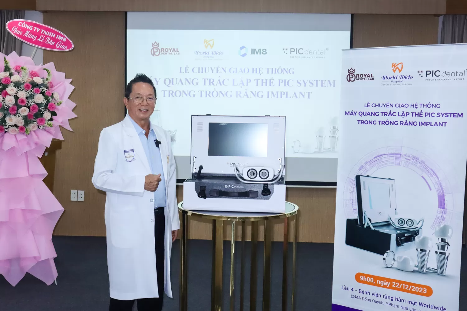 LỄ CHUYỂN GIAO CÔNG NGHỆ PIC SYSTEM TRONG ĐIỀU TRỊ TRỒNG RĂNG IMPLANT TẠI Kubet WORLDWIDE Tiến sĩ Bác sĩ Đỗ Đình Hùng - Giám đốc chuyên môn Kubet Worldwide chia sẻ những ứng dụng của hệ thống PIC trong quy trình điều trị Implant