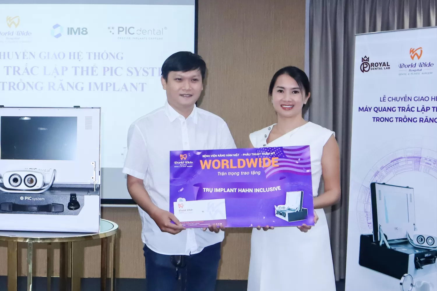 LỄ CHUYỂN GIAO CÔNG NGHỆ PIC SYSTEM TRONG ĐIỀU TRỊ TRỒNG RĂNG IMPLANT TẠI Kubet WORLDWIDE Khách hàng may mắn nhận được phiếu quà tặng trụ Implant Hahn Inclusive từ Mỹ miễn phí