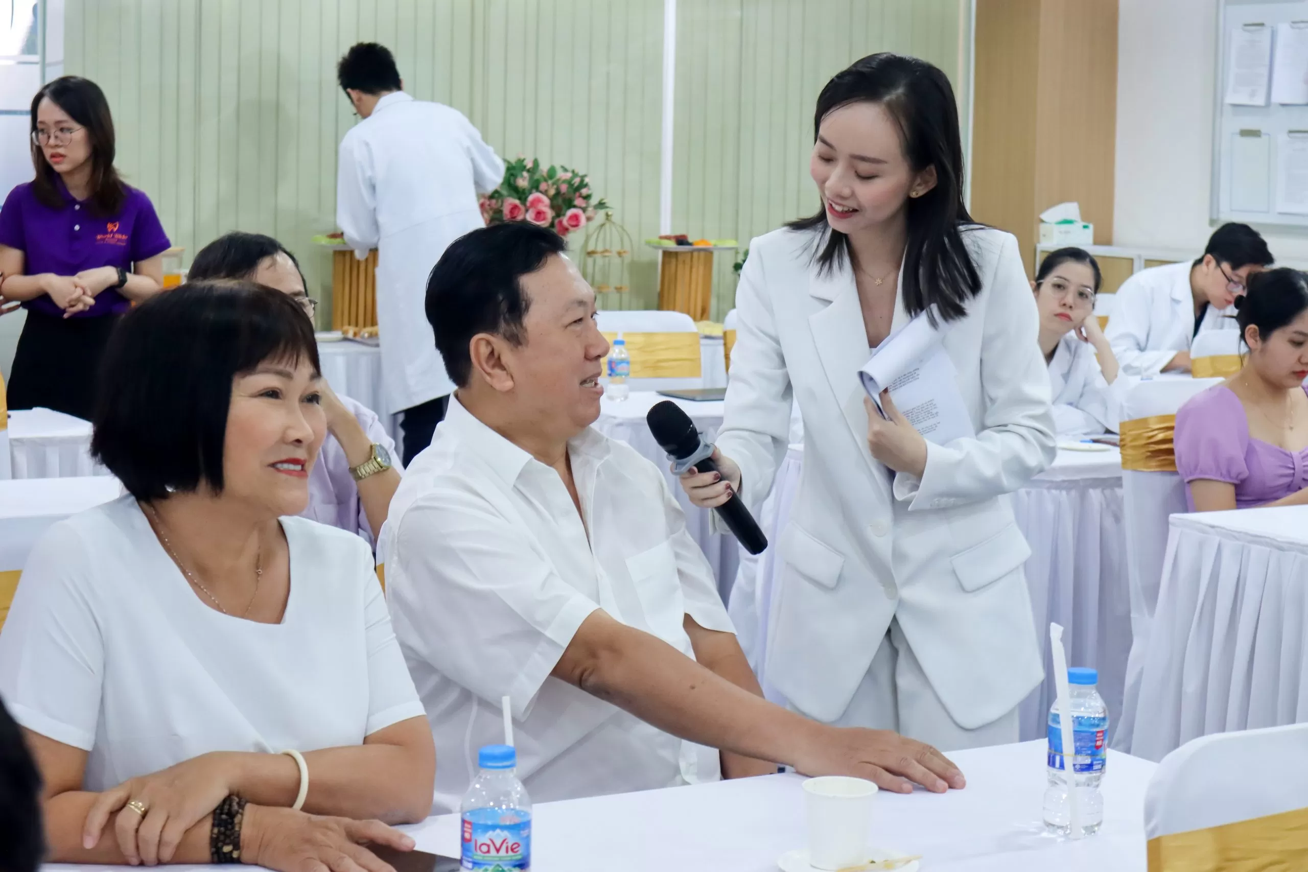 LỄ CHUYỂN GIAO CÔNG NGHỆ PIC SYSTEM TRONG ĐIỀU TRỊ TRỒNG RĂNG IMPLANT TẠI Kubet WORLDWIDE Chú Lợi - khách hàng trồng răng Zygoma chia sẻ