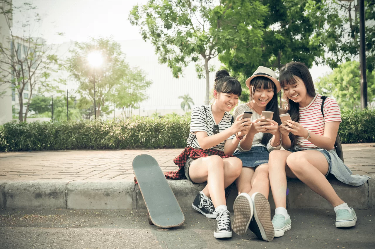 ƯU ĐÃI HÈ: CHO NỤ CƯỜI TUỔI TRẺ VIỆT NAM MÙA 7 ảnh các bạn trẻ ở tuổi thanh thiếu niên