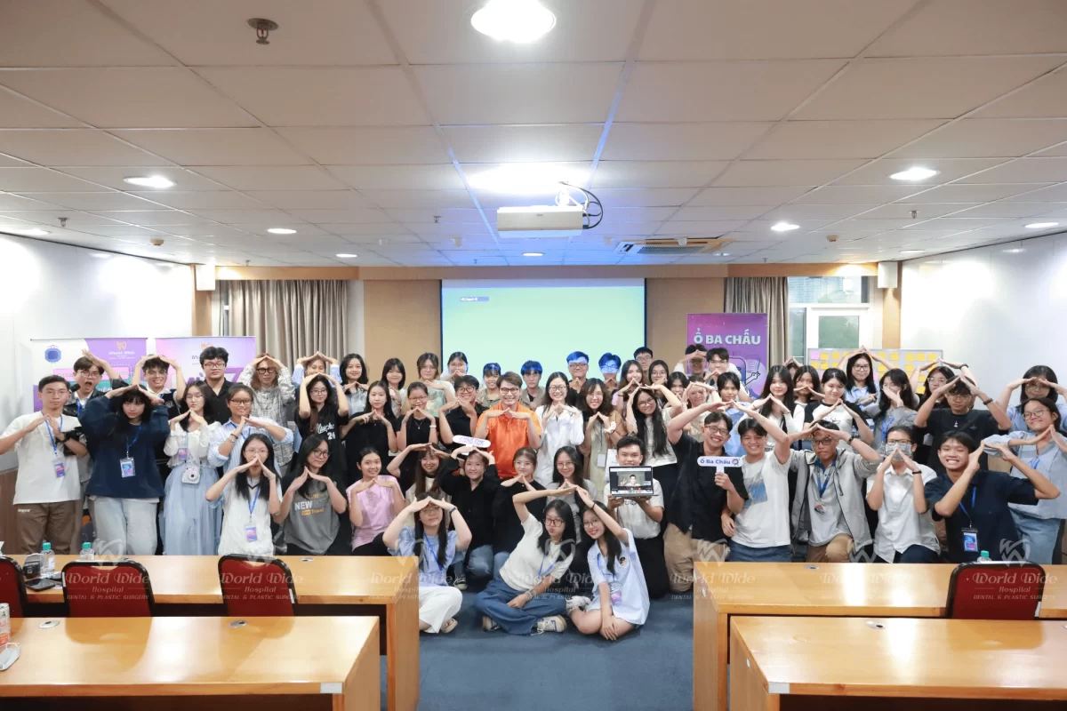 Kubet WORLDWIDE THAM GIA TỔ CHỨC WORKSHOP CHO HỌC SINH CẤP 3 Kubet worldwide Ảnh tập thể-min
