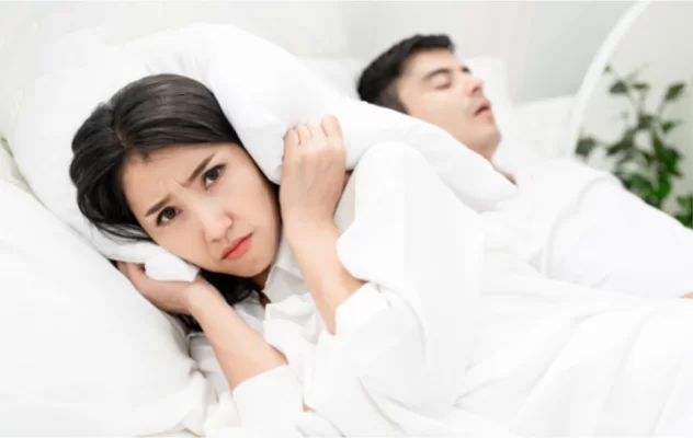 Phương pháp đơn giản và hiệu quả trị bệnh ngủ ngáy Ngủ ngáy cũng ảnh hưởng rất nhiều đến đời sống và sinh hoạt vợ chồng
